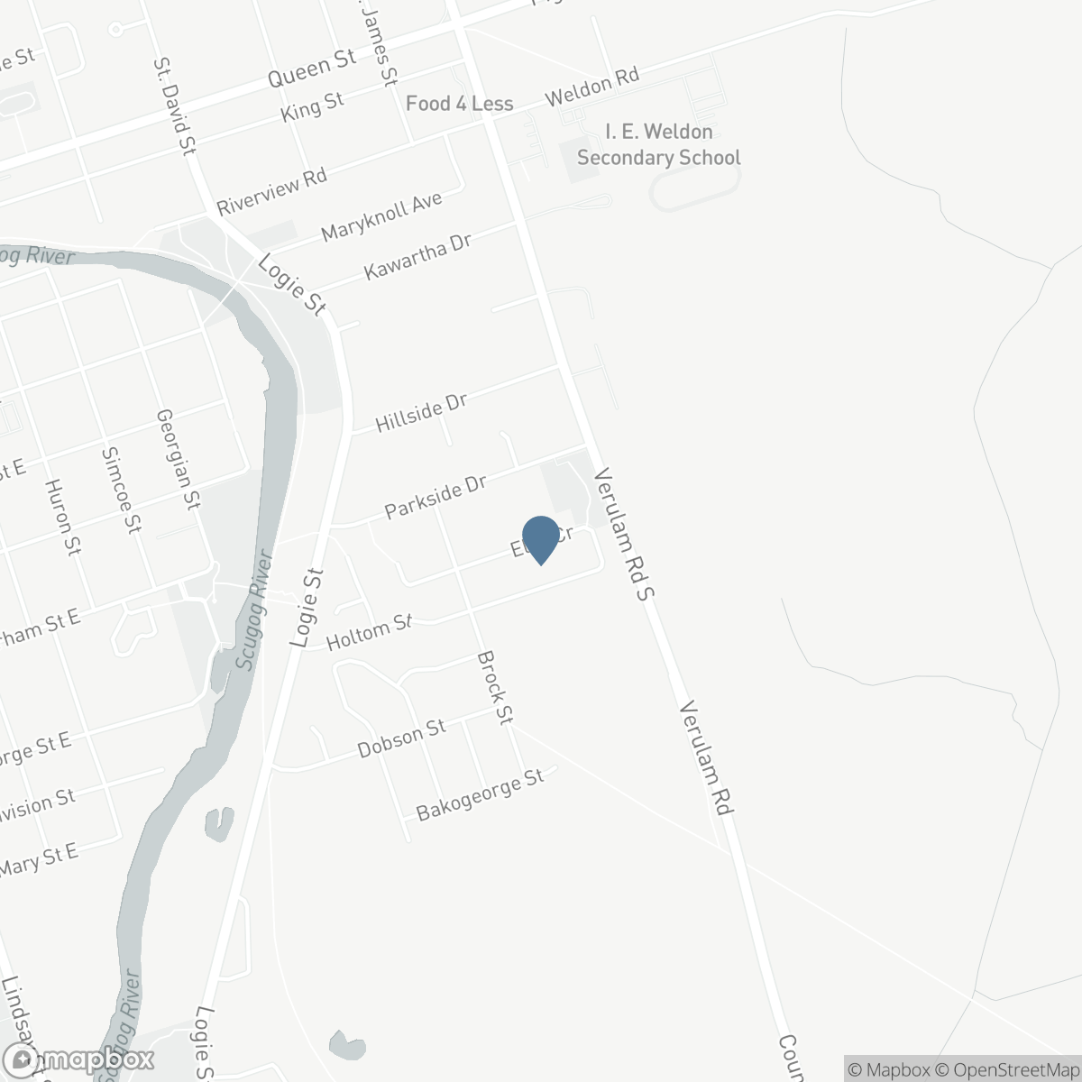 33 ELLIS CRESCENT, Lindsay, Ontario K9V 0A5